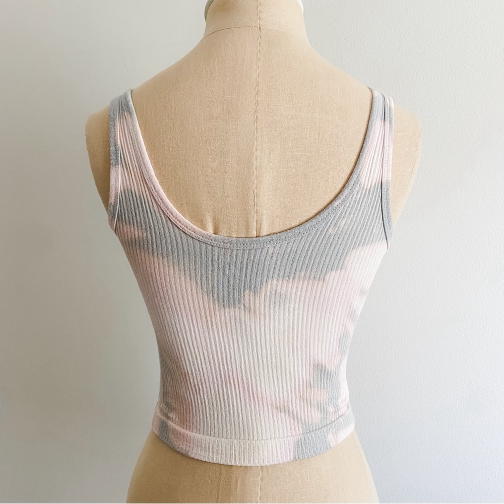 Out From Under Ribbed Cropped Tank Top - Picture 4 of 8